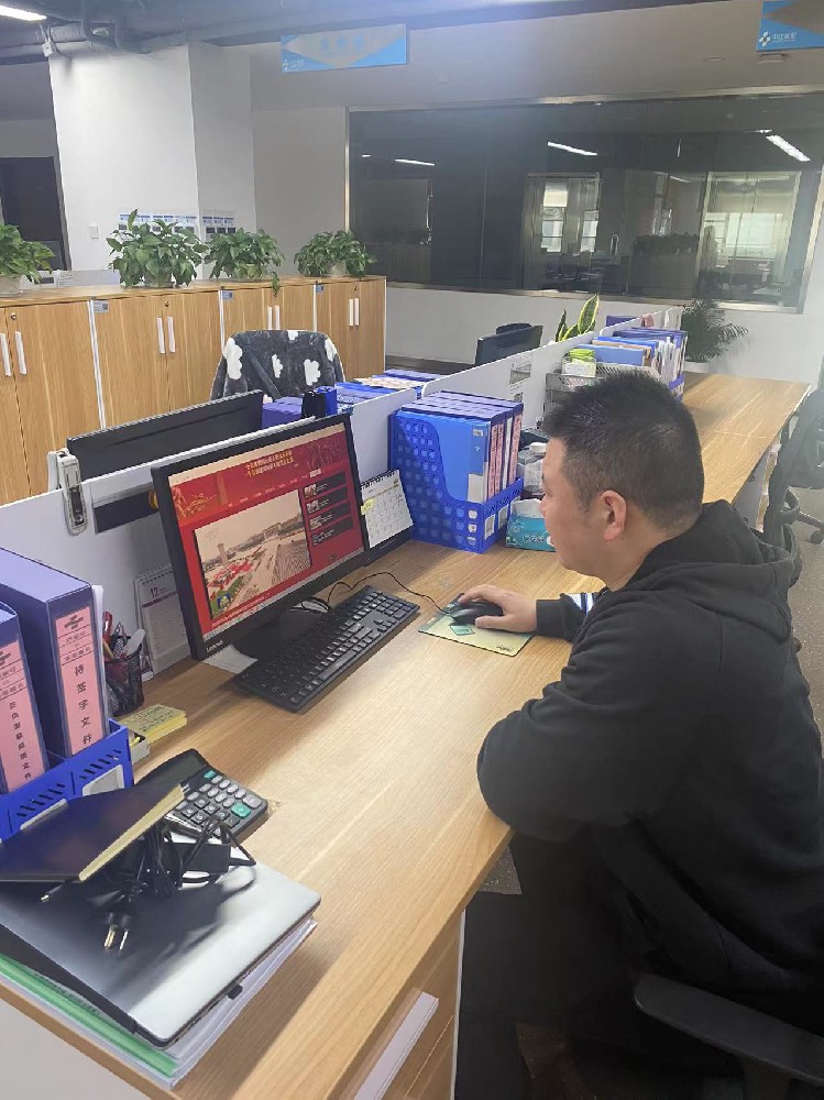 清明|“弘扬英烈精神、传承红色基因”网上祭英烈主题活动