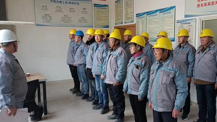 中江装配式公司组织开展班前会评比活动